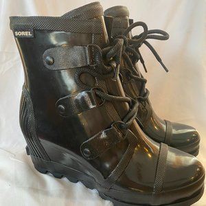 Sorel Joan Rain Wedge Gloss Boots